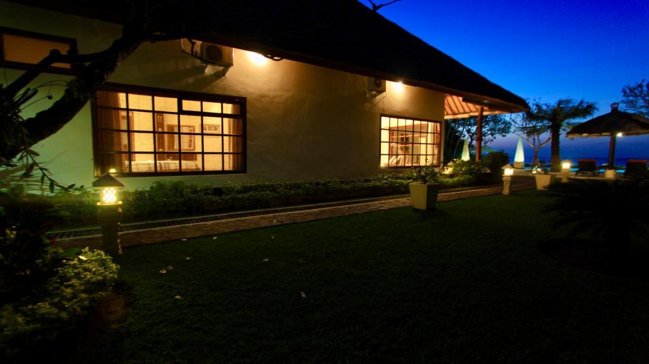 Villa Surgawi Lovina  Ngoại thất bức ảnh
