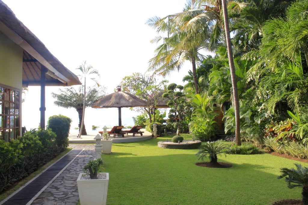 Villa Surgawi Lovina  Ngoại thất bức ảnh